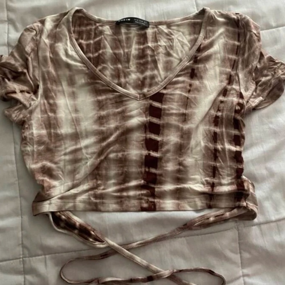 Tie dye back crop tee